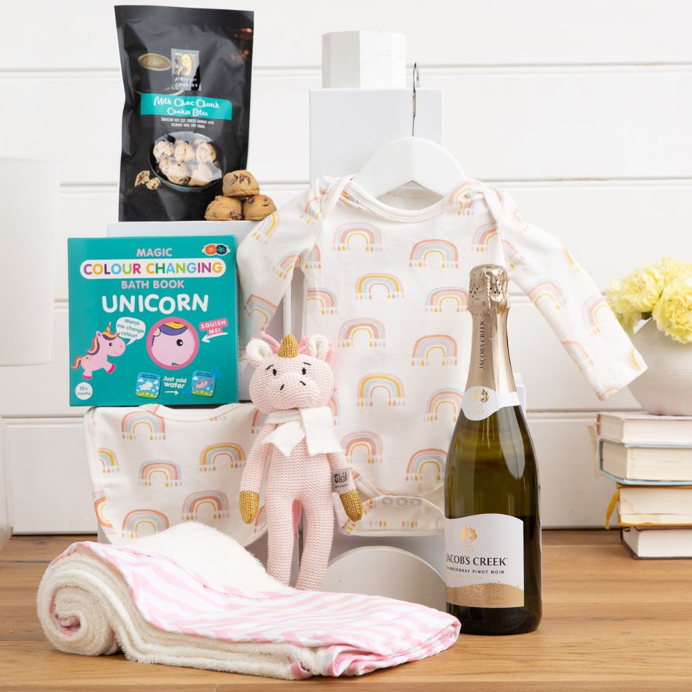 Bath & Bubbles Baby Girl Hamper