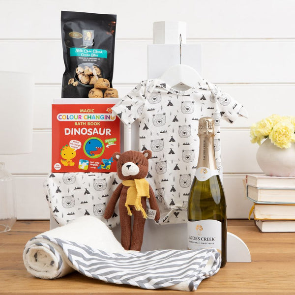 Bath & Bubbles Unisex Baby Hamper