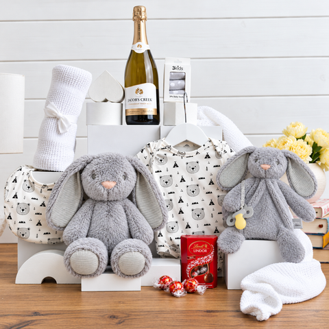 Unisex Bubbly baby hamper - infant hamper - new mum gift