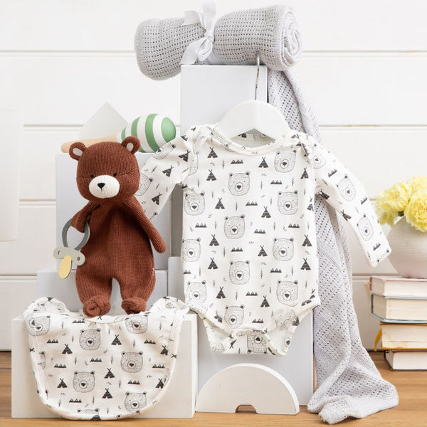 Cozy Cuddles Unisex Baby Hamper