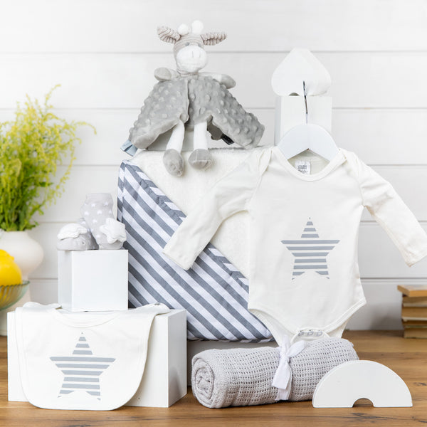Adorable Beginnings Unisex Baby Hamper