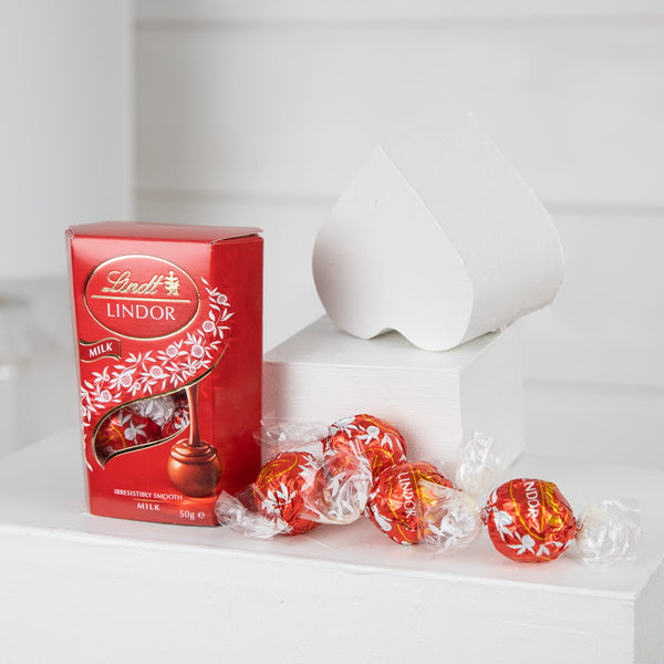 Bubbly Unisex Baby Hamper with chocolates